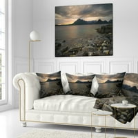 DesignArt Rocky Coastline of Loch Scavaig - современ пејзаж печатен перница за фрлање - 18x18